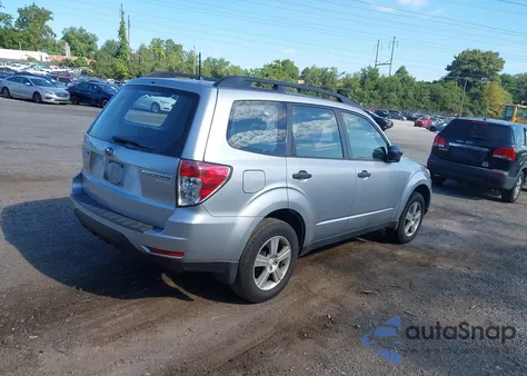 2012 Subaru Forester 2.5X z USA, uszkodzony, nr VIN JF2SHABC0CH427586
